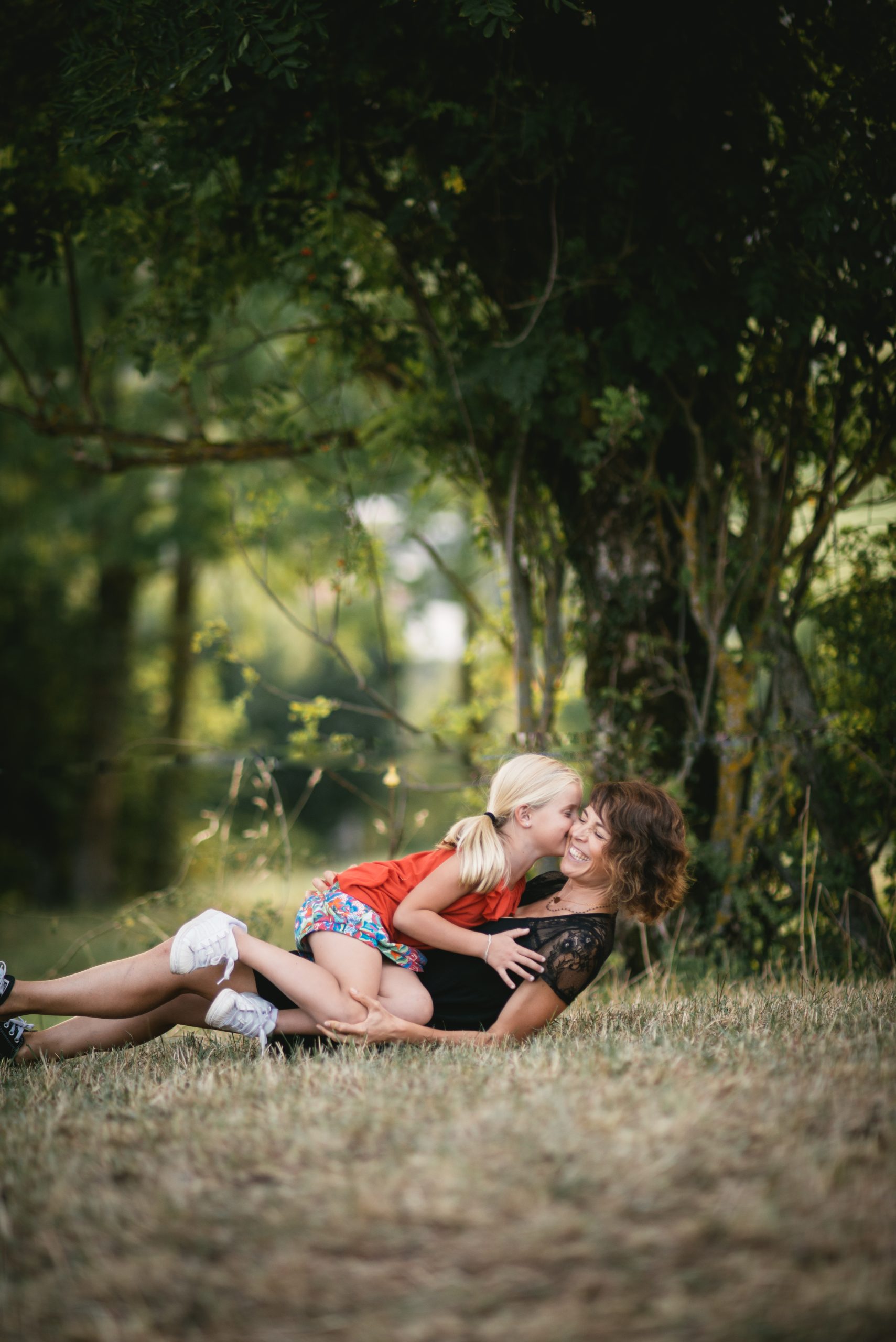 Père et fille au coucher du soleil, photographe famille à Château-Arnoux